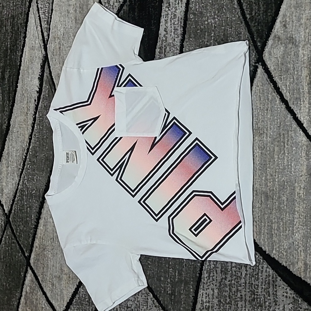 VS PINK 2017 CROP RAINBOW DOTS COLOR LOGO POCKET TEE-SHIRT